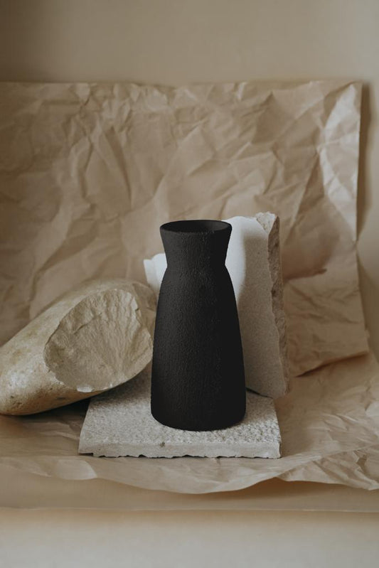 Inra Vase - Black