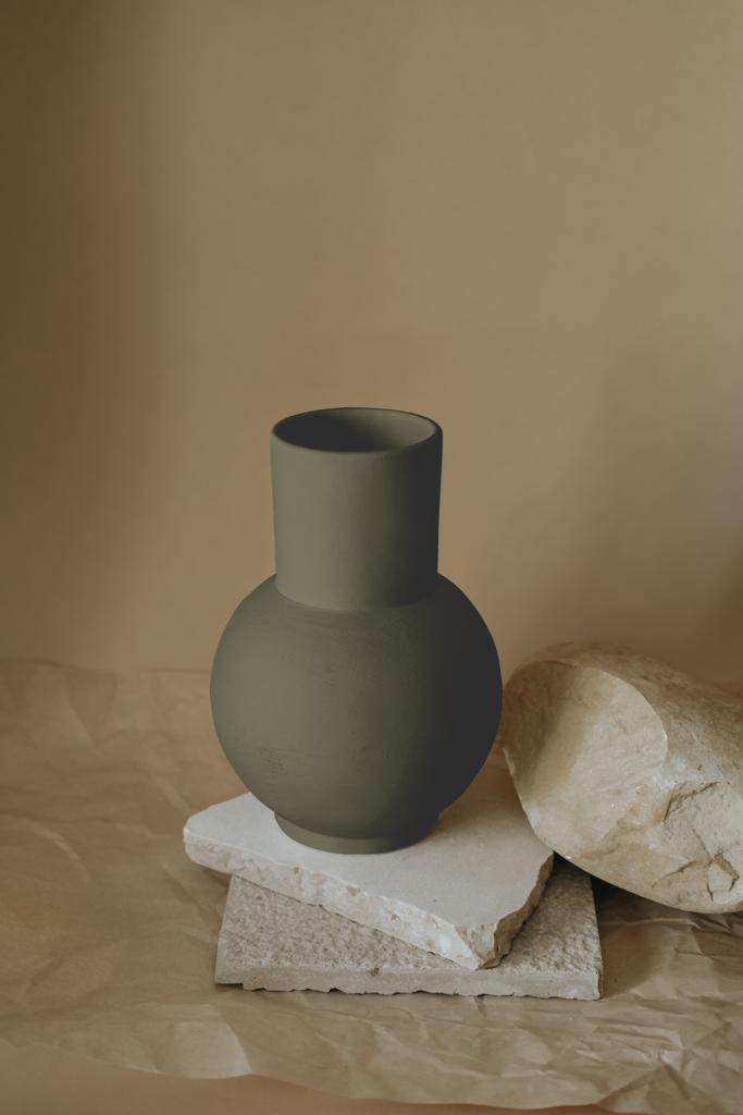 Kalea Vase - Olive Green