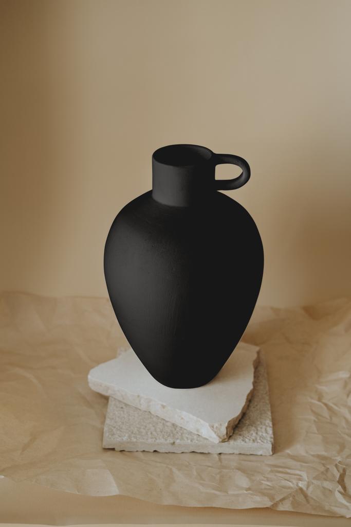 Oriana Vase - Black