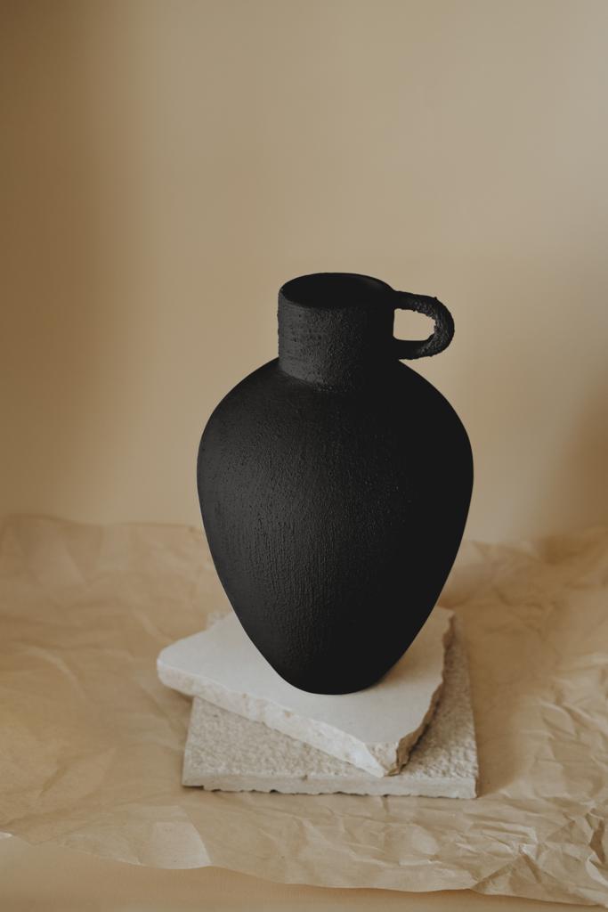 Oriana Vase - Black