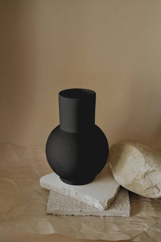 Kalea Vase - Black